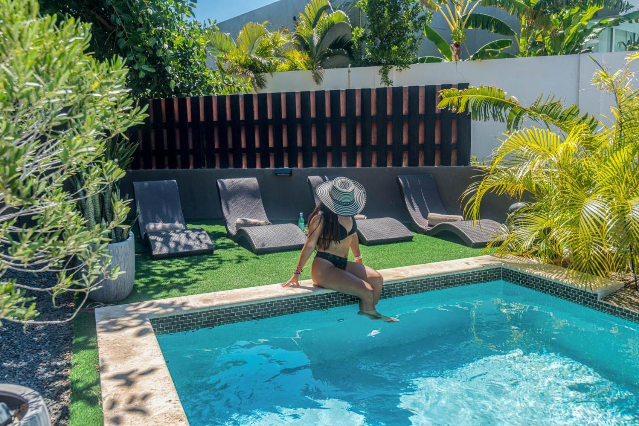 Lama Y Solo Unique Private Room Walking Distance To The Beach Palm Beach Eksteriør billede